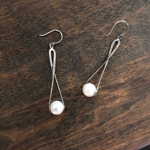 Silpada silver and pearl earrings
